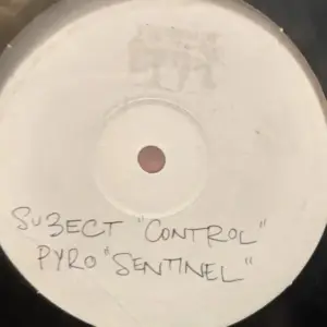 Pyro, Su3-ject – Control/Sentinel