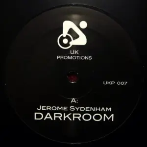 Jerome Sydenham – Darkroom