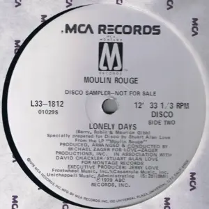 Moulin Rouge (2) – Holiday