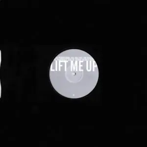 Geri Halliwell – Lift Me Up