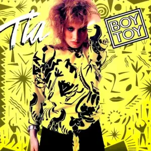 Tia – Boy Toy