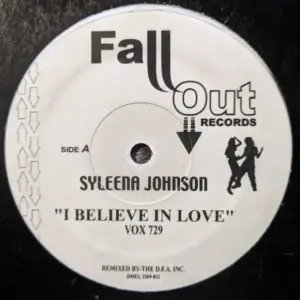 Syleena Johnson – I Believe In Love