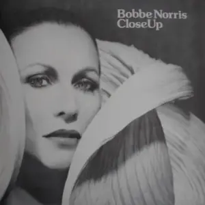 Bobbe Norris – Close Up