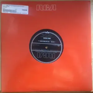 Shea Seger – Clutch