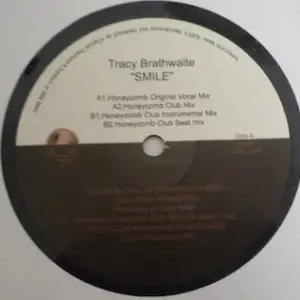 Tracy Brathwaite – Smile