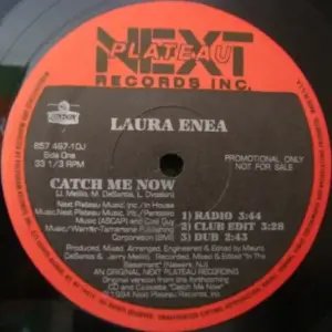 Laura Enea – Catch Me Now