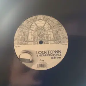 Locktown & Alexandra Prince – Alive