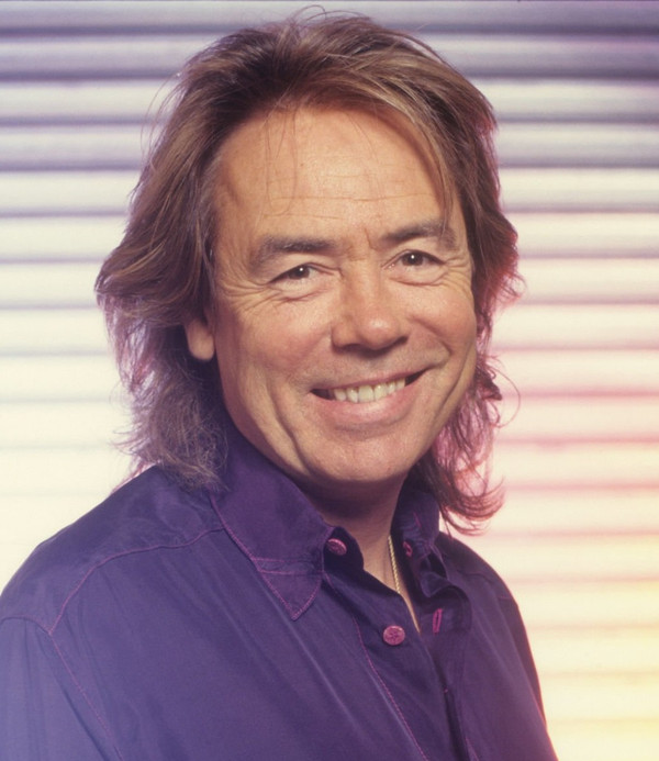 Nigel Olsson
