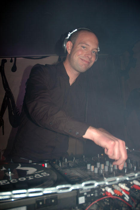 Chris Lynch (2)