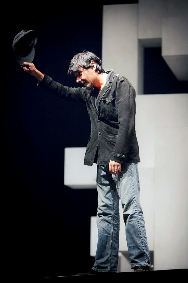 Amon Tobin