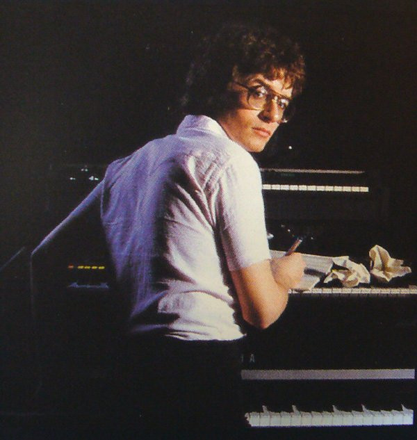 Peter John Vettese