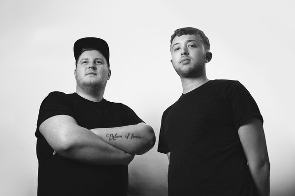 Pola & Bryson