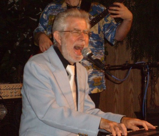 Bob Hall (3)