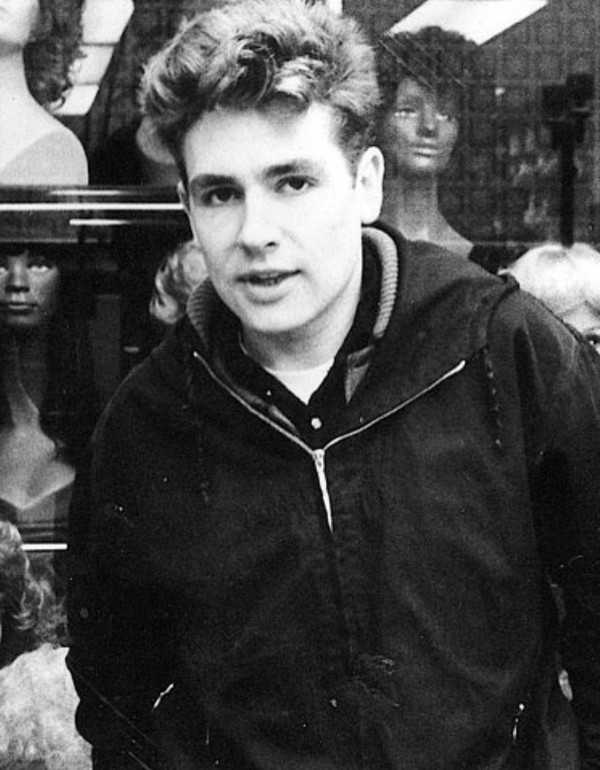 Les Pattinson