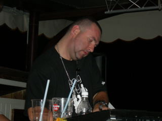 DJ Uovo