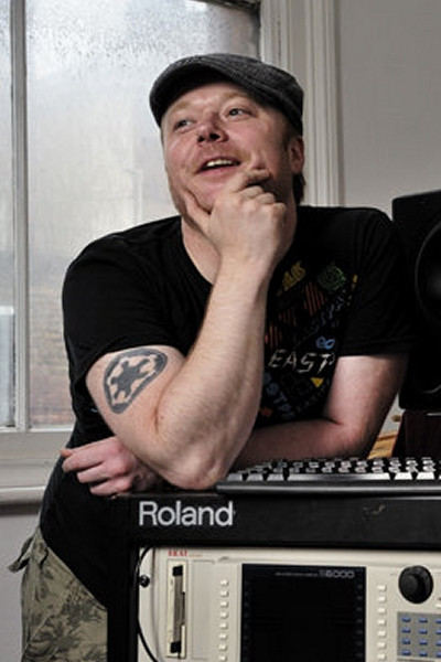 Simon Mills