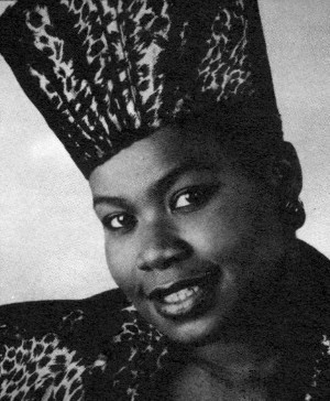 Dee Holloway