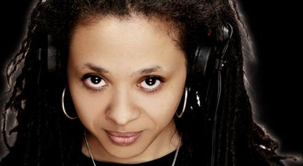 Nathalie Wright