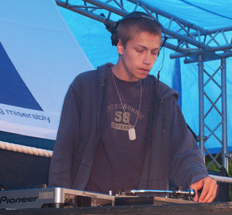 DJ IQ