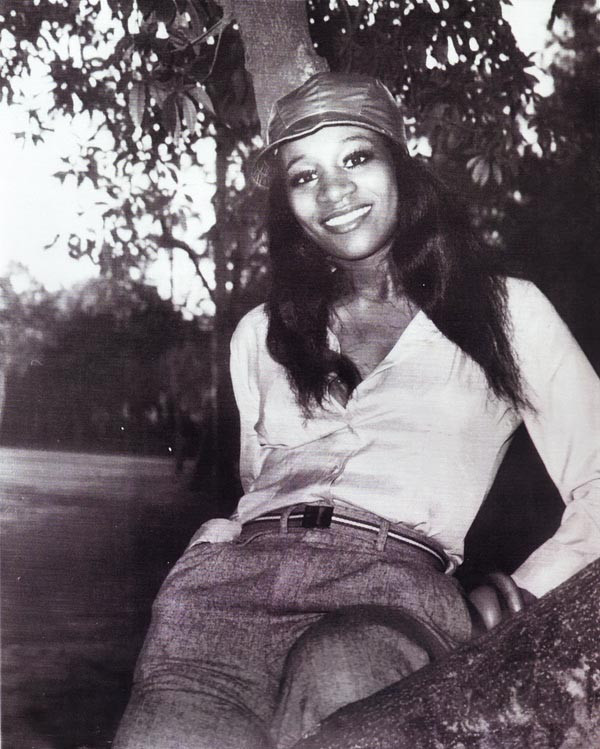 Mona Lisa Young