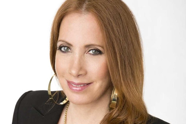 Cara Lewis