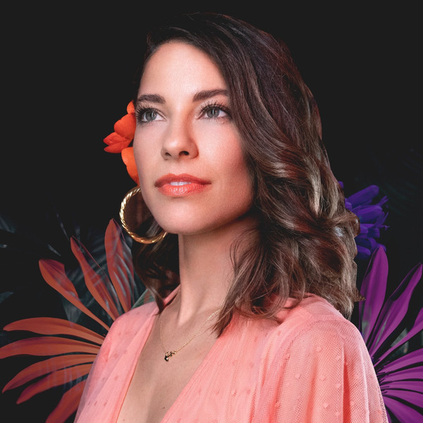 Debi Nova