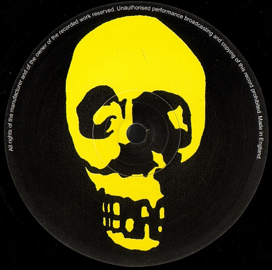 Voodoo 4 - Secondary image