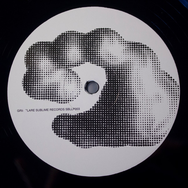 Grip - Secondary image